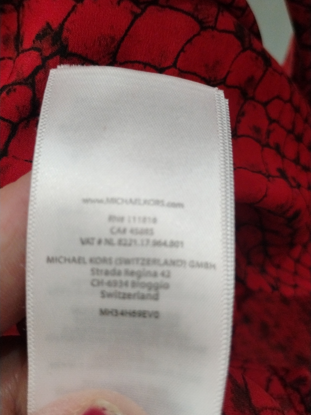 Michael Kors Red Snakeskin-Print Zip Front Blouse SZ XL - Picture 7 of 7